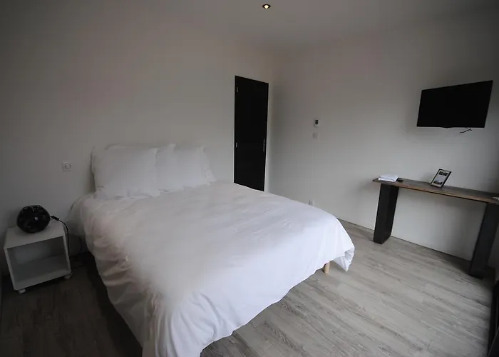 D'hotes Les Ecuries De La Source Couette-café Amiens