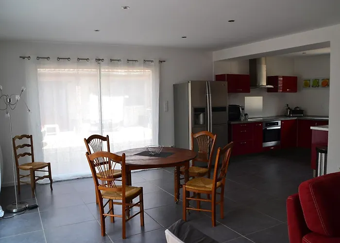 D'hotes Les Ecuries De La Source Amiens